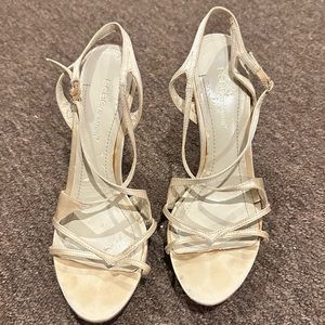 EUC BCBG high heel women’s sandal shoes Strappy open toe shiny tan dressy 7M